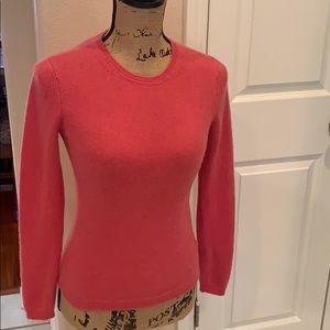 TAHARI CASHMERE SWEATER 🚨